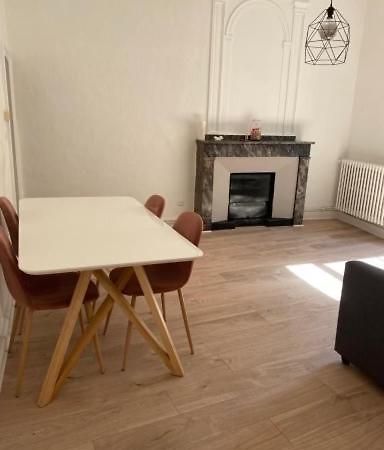 Appartement De Charme Au Coeur Du Centre Ville . Millau Kültér fotó