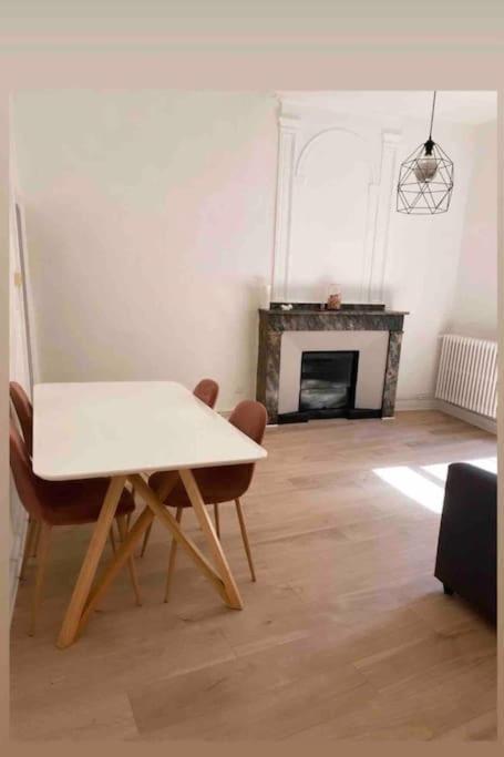 Appartement De Charme Au Coeur Du Centre Ville . Millau Kültér fotó